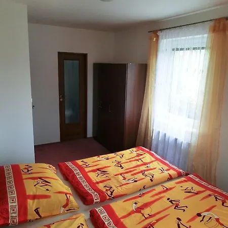 Gæstehus Evicka 3*